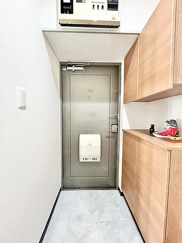 玄関 東武大師前サンライトマンション3号館 12階/-