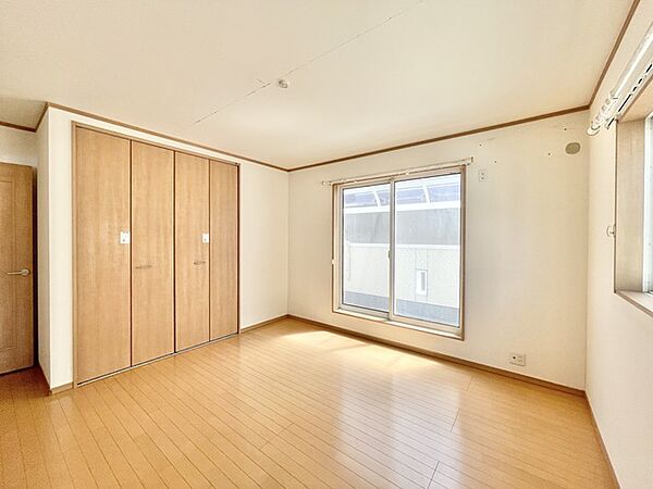 洋室を拡大表示