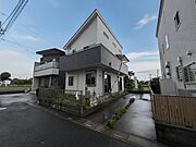 閑静な住宅地で、小さなお子様がいるご家族にも安心。 