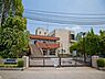 周辺：越谷市立東越谷小学校（860m）