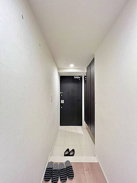 すっきりと整えられた空間が心地よい洗練された佇まいを迎える場所