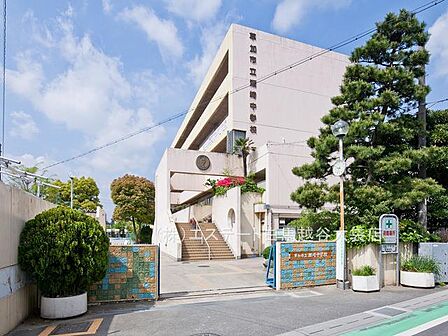 草加市立瀬崎中学校(1620m)