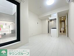 Ｆｌａｔ　Ｋ　ＫＡＳＵＹＡ 1階ワンルームのリビング/ダイニング