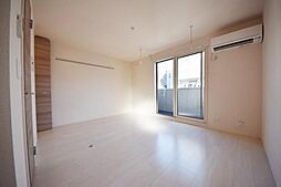 マーリエ調布 1階1Kのリビング/ダイニング