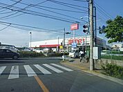 西友 700m