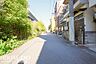 外観：■■本日内覧可能■■阪急各線「十三」駅徒歩14分・平成6年3月築・3階建て・4DKの間取り+駐車場あり◎居住用としてや収益としてもおすすめです！お気軽にお問い合わせください♪