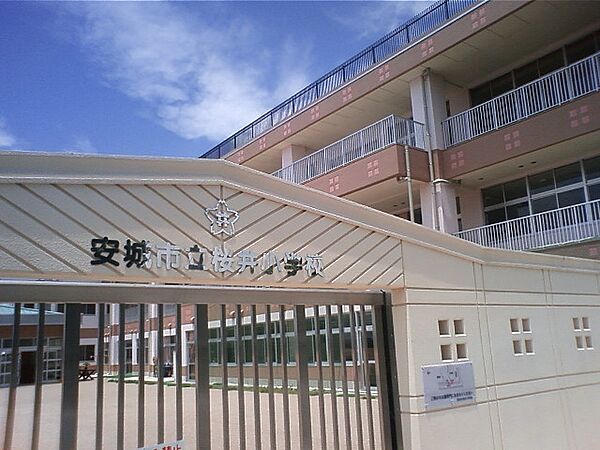 周辺を拡大表示