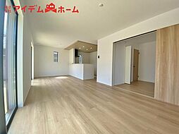 リビング/ダイニングの画像