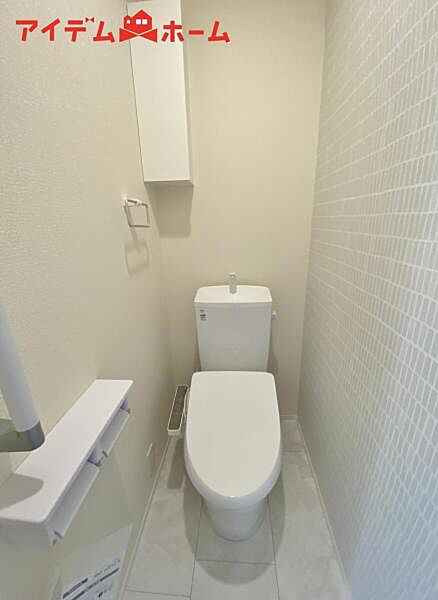 トイレを拡大表示
