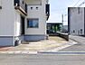 外観：北側の駐車スペースと合わせて3台駐車可♪