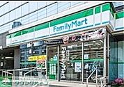 ファミリーマート辰巳一丁目店 徒歩5分。 400m