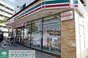 セブンイレブン江戸川南葛西2丁目店 徒歩3分。コンビニ 200m