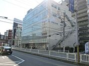 ワイズマート浦安本店 227m