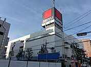 西友浦安店 279m