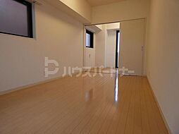 ソフィア・コート津田沼 5階1LDKのリビング/ダイニング