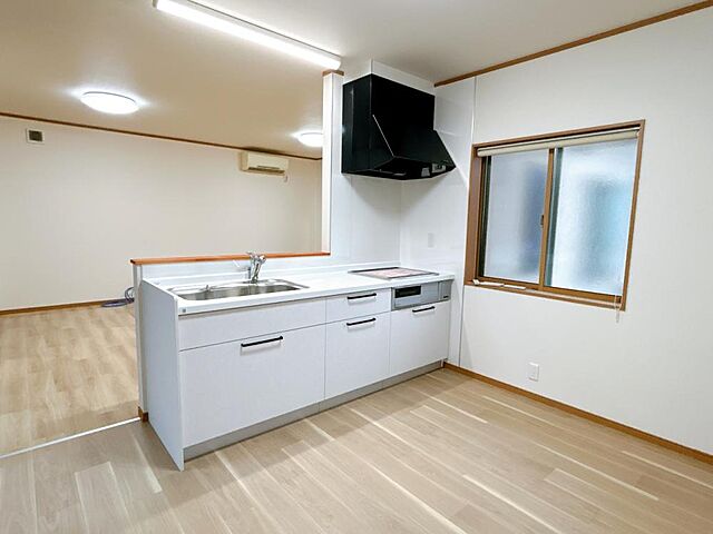 キッチン 小矢部市石動町6-3