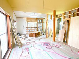 高岡市福岡町赤丸　戸建て 3LDKのリビング/ダイニング