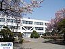 周辺：昭島市立東小学校 190m