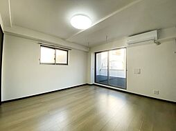 エミネックス与野 4階1Kのリビング/ダイニング