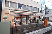 セブンイレブン東大宮店 135m