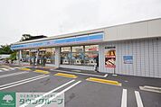 ローソンさいたま東門前店 徒歩15分。 1200m