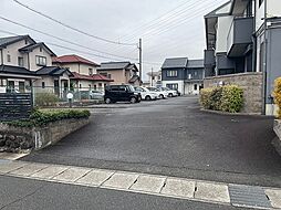 FKアルシオネ宮の前