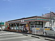 セブンイレブン青梅河辺町6丁目店 24時間営業ドラッグセイムス河辺6丁目店横のコンビニエンスストアです。 1760m