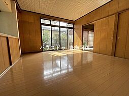 居間