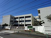 青梅市立新町中学校 550m