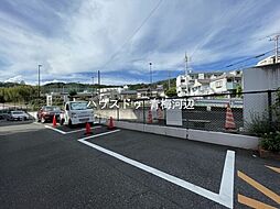 パスコグランドマンション青梅:来客用駐車場