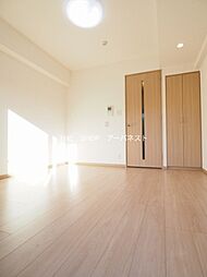 ルーブル武蔵新城 2階1Kのリビング/ダイニング