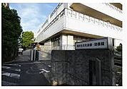 目黒区立緑が丘図書館（202m）