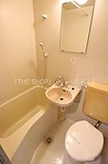 同物件別部屋の室内写真です