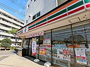 コンビニ セブンイレブン　 190m
