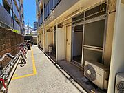 自転車、原付駐輪可（小型バイクは応相談）