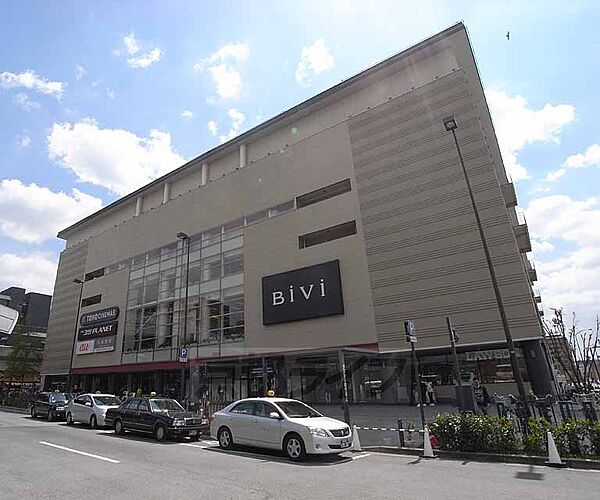 画像22:ＢｉＶｉ二条まで1200m 映画館にゲームセンター、飲食店などご利用できます