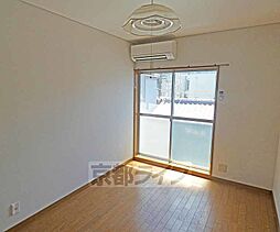 京阪本線 出町柳駅 徒歩5分の賃貸マンション 3階ワンルームのリビング/ダイニング