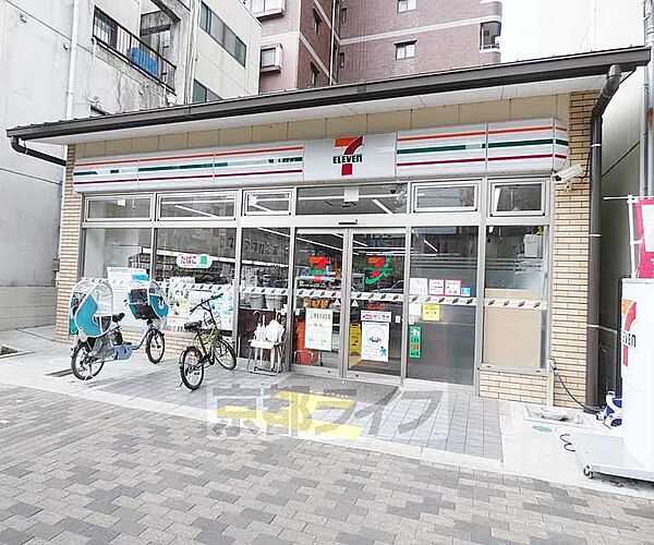 画像28:セブンイレブン 堀川丸太町店まで361m