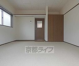 京福電気鉄道北野線 等持院・立命館大学衣笠キャンパス前駅 徒歩4分の賃貸アパート 1階1Kのリビング/ダイニング