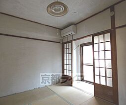 居間