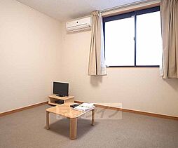 JR山陰本線 二条駅 徒歩12分の賃貸アパート 2階1Kのリビング/ダイニング