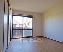 ヴィヴァーチェ西賀茂 101 1階1LDKのリビング/ダイニング