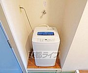 洗濯機がおけます。