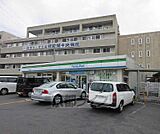 ファミリーマート　大津御殿浜店まで525m