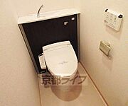 ウォシュレット付きのトイレです・