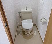 清潔感のあるトイレです