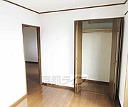 クローゼット付きの洋室です・