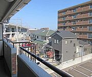 バルコニーから・