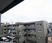 バルコニーからの室外風景。