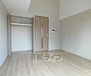・建具・床色等はお部屋ごとに異なることがあります